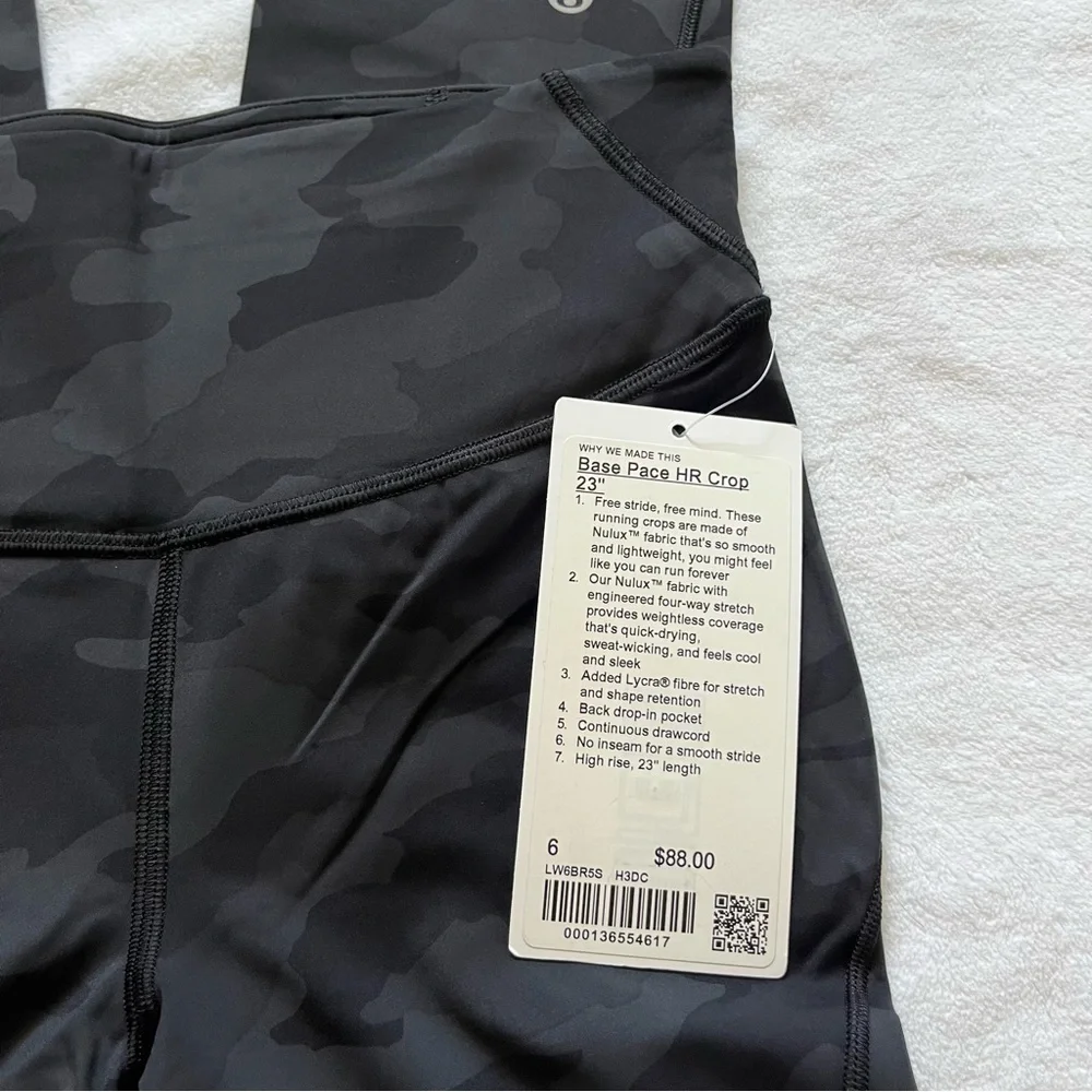 Lululemon Black Camo Base Pace High Rise 23” Leggings - Picture 2 of 4